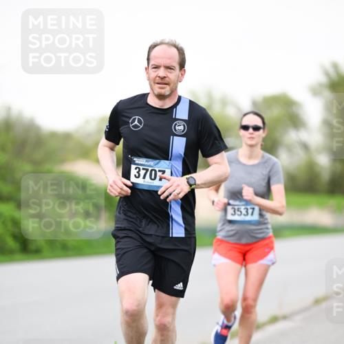 07.04.2024 - 43. Internationalen Wilhelmsburger Insellauf Dr. Thomas Lammeyer http://msf.ph/oto/6039614 07.04.2024 10:32:20 Laufen 3707, 3537 meine-sportfotos.de