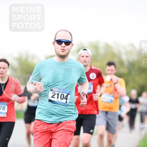 07.04.2024 - 43. Internationalen Wilhelmsburger Insellauf Dr. Thomas Lammeyer http://msf.ph/oto/6039680 07.04.2024 10:32:37 Laufen 78, 2104 meine-sportfotos.de
