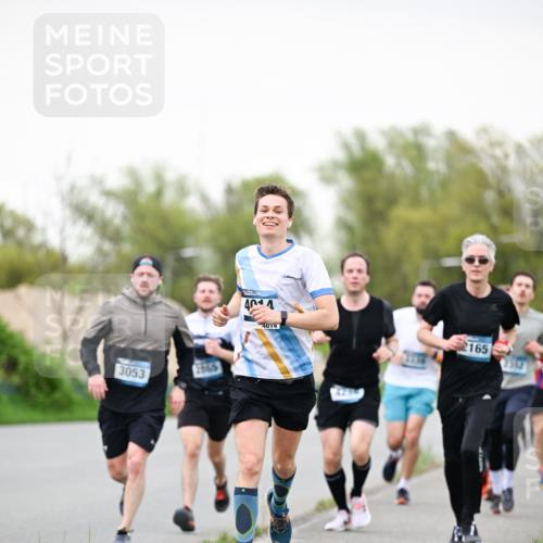 07.04.2024 - 43. Internationalen Wilhelmsburger Insellauf Dr. Thomas Lammeyer http://msf.ph/oto/6039715 07.04.2024 10:32:43 Laufen 3053, 2865, 4014, 4014, 2165, 3362 meine-sportfotos.de