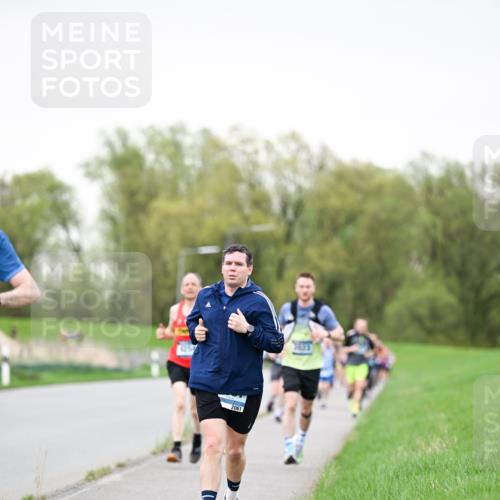 07.04.2024 - 43. Internationalen Wilhelmsburger Insellauf Dr. Thomas Lammeyer http://msf.ph/oto/6039766 07.04.2024 10:32:54 Laufen 3623, 350, 2061 meine-sportfotos.de