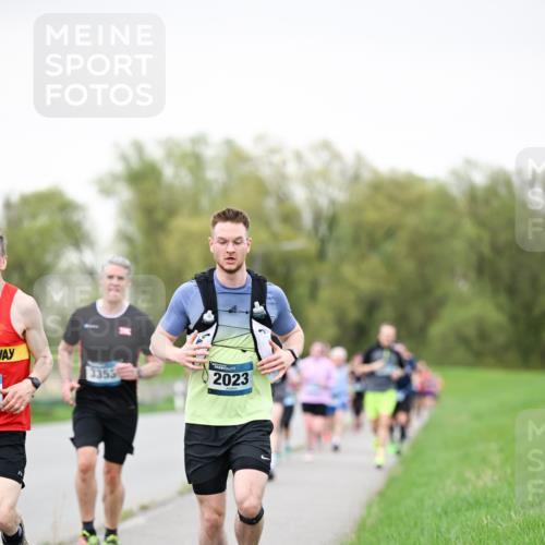 07.04.2024 - 43. Internationalen Wilhelmsburger Insellauf Dr. Thomas Lammeyer http://msf.ph/oto/6039786 07.04.2024 10:32:58 Laufen 2023 meine-sportfotos.de