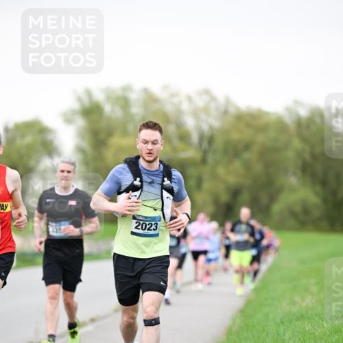 07.04.2024 - 43. Internationalen Wilhelmsburger Insellauf Dr. Thomas Lammeyer http://msf.ph/oto/6039787 07.04.2024 10:32:58 Laufen 2023 meine-sportfotos.de