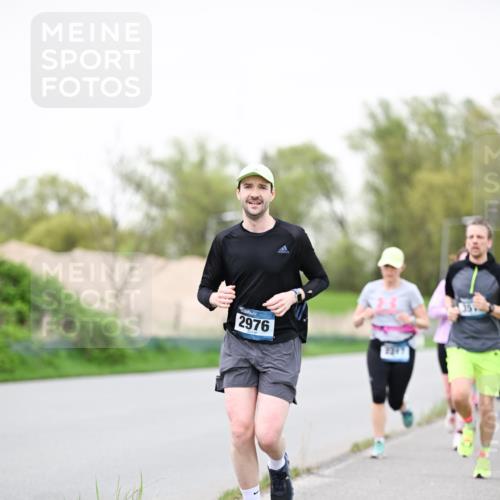 07.04.2024 - 43. Internationalen Wilhelmsburger Insellauf Dr. Thomas Lammeyer http://msf.ph/oto/6039804 07.04.2024 10:33:05 Laufen 2976 meine-sportfotos.de