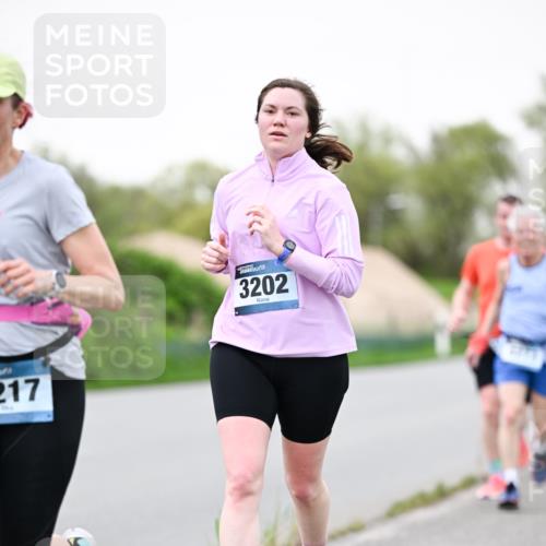 07.04.2024 - 43. Internationalen Wilhelmsburger Insellauf Dr. Thomas Lammeyer http://msf.ph/oto/6039836 07.04.2024 10:33:11 Laufen 217, 3202 meine-sportfotos.de