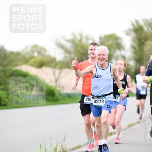 07.04.2024 - 43. Internationalen Wilhelmsburger Insellauf Dr. Thomas Lammeyer http://msf.ph/oto/6039843 07.04.2024 10:33:12 Laufen 20, 4273 meine-sportfotos.de