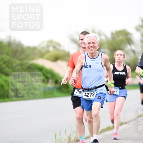 07.04.2024 - 43. Internationalen Wilhelmsburger Insellauf Dr. Thomas Lammeyer http://msf.ph/oto/6039848 07.04.2024 10:33:13 Laufen 20, 4273 meine-sportfotos.de