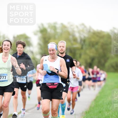 07.04.2024 - 43. Internationalen Wilhelmsburger Insellauf Dr. Thomas Lammeyer http://msf.ph/oto/6039893 07.04.2024 10:33:22 Laufen 777, 3183 meine-sportfotos.de