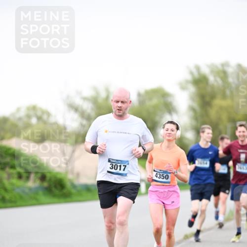 07.04.2024 - 43. Internationalen Wilhelmsburger Insellauf Dr. Thomas Lammeyer http://msf.ph/oto/6039935 07.04.2024 10:33:32 Laufen 3017, 4350 meine-sportfotos.de