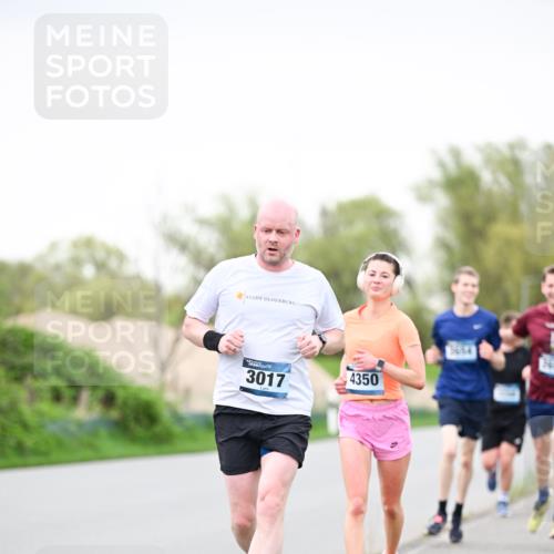 07.04.2024 - 43. Internationalen Wilhelmsburger Insellauf Dr. Thomas Lammeyer http://msf.ph/oto/6039936 07.04.2024 10:33:32 Laufen 3017, 4350 meine-sportfotos.de
