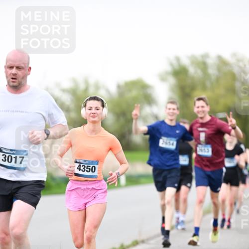07.04.2024 - 43. Internationalen Wilhelmsburger Insellauf Dr. Thomas Lammeyer http://msf.ph/oto/6039941 07.04.2024 10:33:33 Laufen 3017, 4350 meine-sportfotos.de
