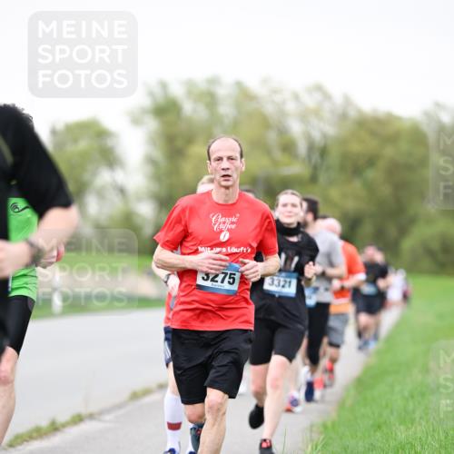 07.04.2024 - 43. Internationalen Wilhelmsburger Insellauf Dr. Thomas Lammeyer http://msf.ph/oto/6040038 07.04.2024 10:33:55 Laufen 3275, 3321 meine-sportfotos.de