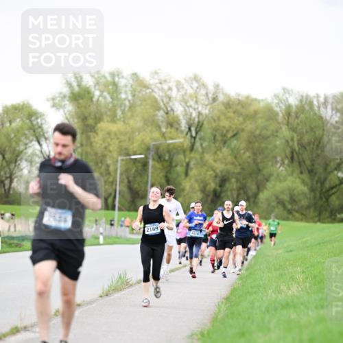 07.04.2024 - 43. Internationalen Wilhelmsburger Insellauf Dr. Thomas Lammeyer http://msf.ph/oto/6040163 07.04.2024 10:34:21 Laufen 2169, 4410 meine-sportfotos.de