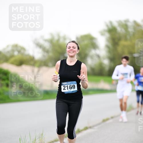 07.04.2024 - 43. Internationalen Wilhelmsburger Insellauf Dr. Thomas Lammeyer http://msf.ph/oto/6040184 07.04.2024 10:34:26 Laufen 2169, 24 meine-sportfotos.de