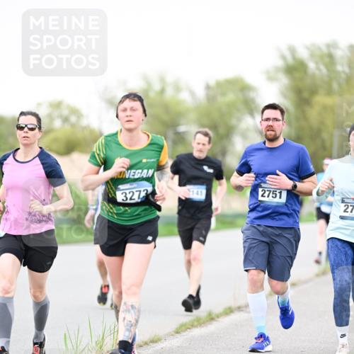 07.04.2024 - 43. Internationalen Wilhelmsburger Insellauf Dr. Thomas Lammeyer http://msf.ph/oto/6040254 07.04.2024 10:34:40 Laufen 3273, 141, 2751, 27 meine-sportfotos.de