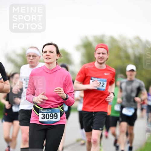 07.04.2024 - 43. Internationalen Wilhelmsburger Insellauf Dr. Thomas Lammeyer http://msf.ph/oto/6040313 07.04.2024 10:34:51 Laufen 3099, 32 meine-sportfotos.de
