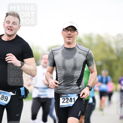 07.04.2024 - 43. Internationalen Wilhelmsburger Insellauf Dr. Thomas Lammeyer http://msf.ph/oto/6040329 07.04.2024 10:34:55 Laufen 89, 2241 meine-sportfotos.de