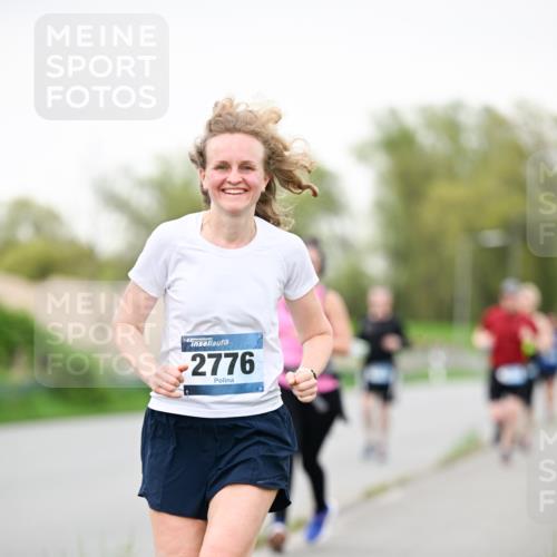 07.04.2024 - 43. Internationalen Wilhelmsburger Insellauf Dr. Thomas Lammeyer http://msf.ph/oto/6040370 07.04.2024 10:35:04 Laufen 2776 meine-sportfotos.de