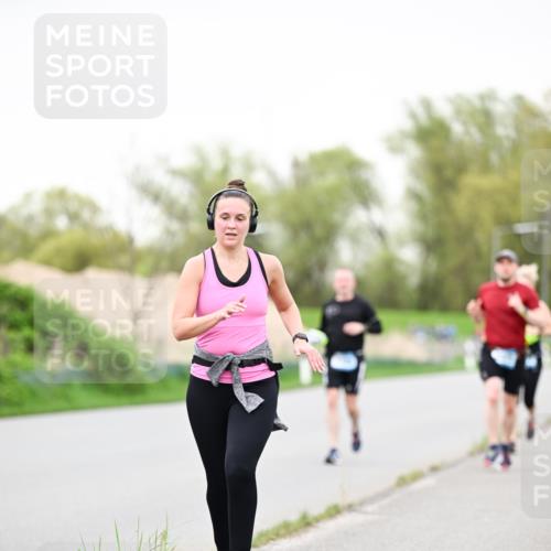 07.04.2024 - 43. Internationalen Wilhelmsburger Insellauf Dr. Thomas Lammeyer http://msf.ph/oto/6040379 07.04.2024 10:35:05 Laufen  meine-sportfotos.de