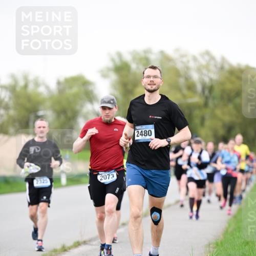 07.04.2024 - 43. Internationalen Wilhelmsburger Insellauf Dr. Thomas Lammeyer http://msf.ph/oto/6040389 07.04.2024 10:35:09 Laufen 2073, 2480 meine-sportfotos.de