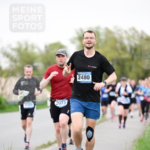 07.04.2024 - 43. Internationalen Wilhelmsburger Insellauf Dr. Thomas Lammeyer http://msf.ph/oto/6040394 07.04.2024 10:35:10 Laufen 2073, 2480 meine-sportfotos.de