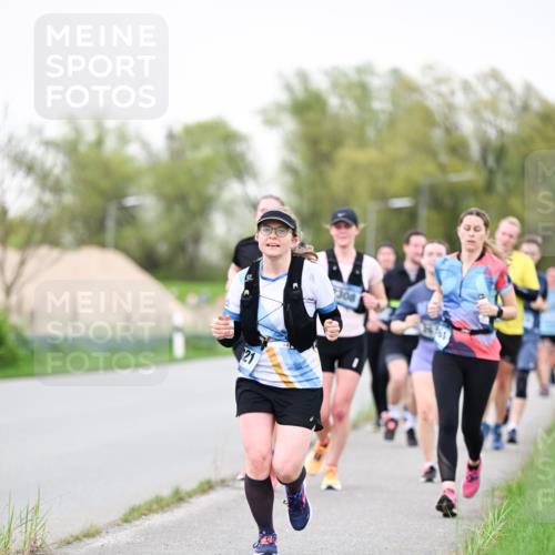 07.04.2024 - 43. Internationalen Wilhelmsburger Insellauf Dr. Thomas Lammeyer http://msf.ph/oto/6040405 07.04.2024 10:35:15 Laufen 121, 308 meine-sportfotos.de