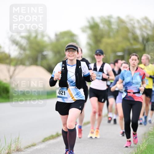 07.04.2024 - 43. Internationalen Wilhelmsburger Insellauf Dr. Thomas Lammeyer http://msf.ph/oto/6040411 07.04.2024 10:35:16 Laufen 021 meine-sportfotos.de
