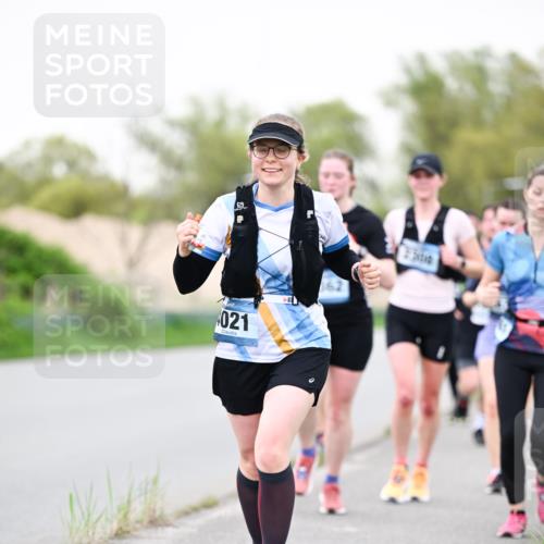 07.04.2024 - 43. Internationalen Wilhelmsburger Insellauf Dr. Thomas Lammeyer http://msf.ph/oto/6040416 07.04.2024 10:35:16 Laufen 021 meine-sportfotos.de