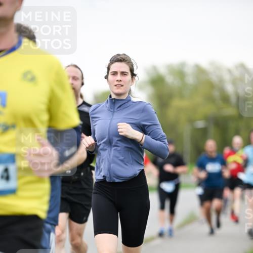 07.04.2024 - 43. Internationalen Wilhelmsburger Insellauf Dr. Thomas Lammeyer http://msf.ph/oto/6040448 07.04.2024 10:35:23 Laufen  meine-sportfotos.de