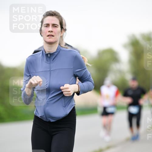 07.04.2024 - 43. Internationalen Wilhelmsburger Insellauf Dr. Thomas Lammeyer http://msf.ph/oto/6040455 07.04.2024 10:35:24 Laufen  meine-sportfotos.de
