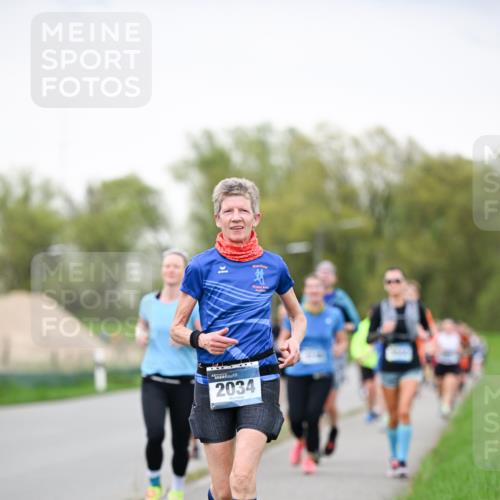 07.04.2024 - 43. Internationalen Wilhelmsburger Insellauf Dr. Thomas Lammeyer http://msf.ph/oto/6040488 07.04.2024 10:35:35 Laufen 2034 meine-sportfotos.de
