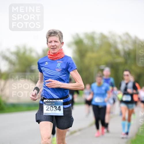 07.04.2024 - 43. Internationalen Wilhelmsburger Insellauf Dr. Thomas Lammeyer http://msf.ph/oto/6040495 07.04.2024 10:35:36 Laufen 2034 meine-sportfotos.de