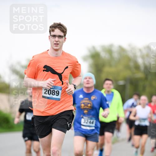 07.04.2024 - 43. Internationalen Wilhelmsburger Insellauf Dr. Thomas Lammeyer http://msf.ph/oto/6040539 07.04.2024 10:35:44 Laufen 2089, 3244 meine-sportfotos.de