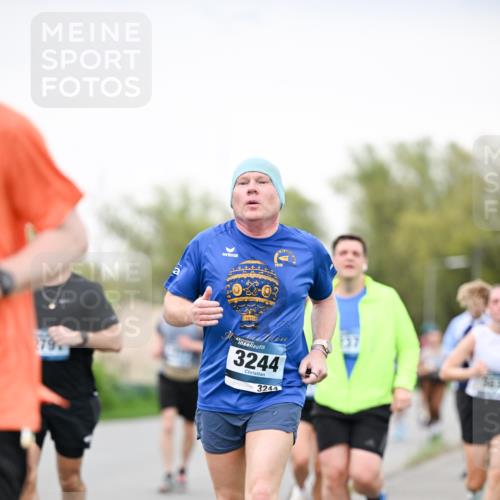 07.04.2024 - 43. Internationalen Wilhelmsburger Insellauf Dr. Thomas Lammeyer http://msf.ph/oto/6040546 07.04.2024 10:35:45 Laufen 3244, 3244 meine-sportfotos.de