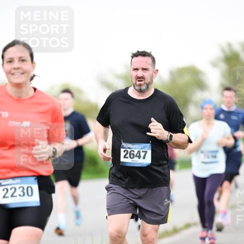 07.04.2024 - 43. Internationalen Wilhelmsburger Insellauf Dr. Thomas Lammeyer http://msf.ph/oto/6040582 07.04.2024 10:35:54 Laufen 19, 2230, 2647 meine-sportfotos.de