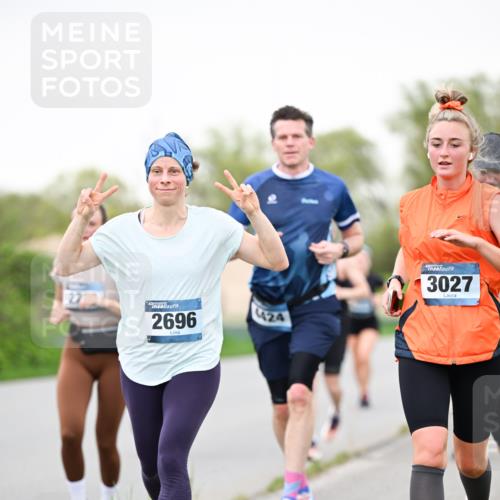 07.04.2024 - 43. Internationalen Wilhelmsburger Insellauf Dr. Thomas Lammeyer http://msf.ph/oto/6040591 07.04.2024 10:35:57 Laufen 27, 2696, 424, 3027 meine-sportfotos.de