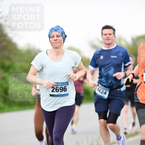 07.04.2024 - 43. Internationalen Wilhelmsburger Insellauf Dr. Thomas Lammeyer http://msf.ph/oto/6040596 07.04.2024 10:35:57 Laufen 2696, 4424 meine-sportfotos.de