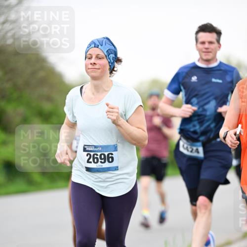 07.04.2024 - 43. Internationalen Wilhelmsburger Insellauf Dr. Thomas Lammeyer http://msf.ph/oto/6040598 07.04.2024 10:35:58 Laufen 2696, 4424 meine-sportfotos.de