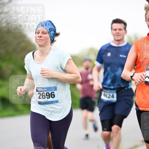 07.04.2024 - 43. Internationalen Wilhelmsburger Insellauf Dr. Thomas Lammeyer http://msf.ph/oto/6040599 07.04.2024 10:35:58 Laufen 2696, 424 meine-sportfotos.de