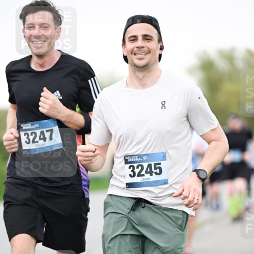 07.04.2024 - 43. Internationalen Wilhelmsburger Insellauf Dr. Thomas Lammeyer http://msf.ph/oto/6040626 07.04.2024 10:36:04 Laufen 3247, 43, 3245 meine-sportfotos.de