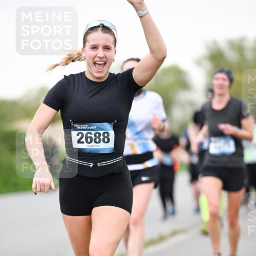 07.04.2024 - 43. Internationalen Wilhelmsburger Insellauf Dr. Thomas Lammeyer http://msf.ph/oto/6040634 07.04.2024 10:36:06 Laufen 2688 meine-sportfotos.de
