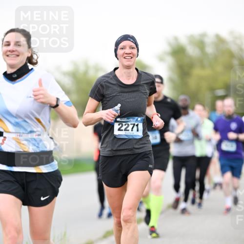 07.04.2024 - 43. Internationalen Wilhelmsburger Insellauf Dr. Thomas Lammeyer http://msf.ph/oto/6040640 07.04.2024 10:36:07 Laufen 201, 10, 2271 meine-sportfotos.de