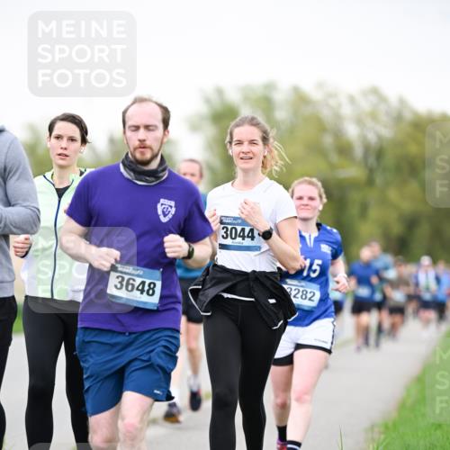 07.04.2024 - 43. Internationalen Wilhelmsburger Insellauf Dr. Thomas Lammeyer http://msf.ph/oto/6040660 07.04.2024 10:36:11 Laufen 3648, 3044, 15, 3282 meine-sportfotos.de