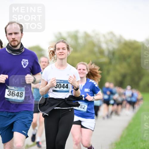 07.04.2024 - 43. Internationalen Wilhelmsburger Insellauf Dr. Thomas Lammeyer http://msf.ph/oto/6040661 07.04.2024 10:36:12 Laufen 3648, 3044, 282 meine-sportfotos.de