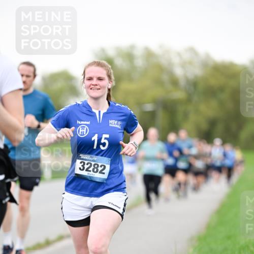 07.04.2024 - 43. Internationalen Wilhelmsburger Insellauf Dr. Thomas Lammeyer http://msf.ph/oto/6040670 07.04.2024 10:36:13 Laufen 15, 3282 meine-sportfotos.de