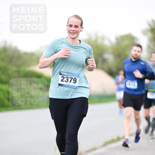 07.04.2024 - 43. Internationalen Wilhelmsburger Insellauf Dr. Thomas Lammeyer http://msf.ph/oto/6040687 07.04.2024 10:36:21 Laufen 2379 meine-sportfotos.de