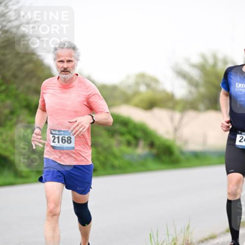 07.04.2024 - 43. Internationalen Wilhelmsburger Insellauf Dr. Thomas Lammeyer http://msf.ph/oto/6040748 07.04.2024 10:36:39 Laufen 2168, 24 meine-sportfotos.de