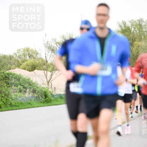 07.04.2024 - 43. Internationalen Wilhelmsburger Insellauf Dr. Thomas Lammeyer http://msf.ph/oto/6040749 07.04.2024 10:36:39 Laufen  meine-sportfotos.de