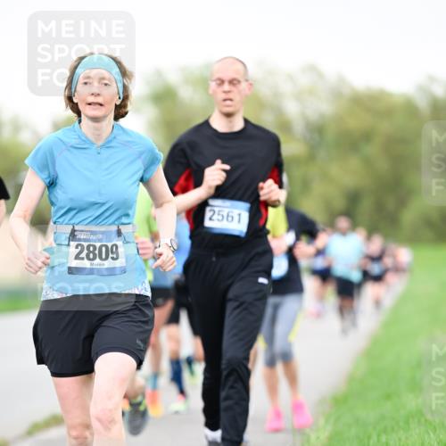 07.04.2024 - 43. Internationalen Wilhelmsburger Insellauf Dr. Thomas Lammeyer http://msf.ph/oto/6040809 07.04.2024 10:36:47 Laufen 2809, 2561 meine-sportfotos.de