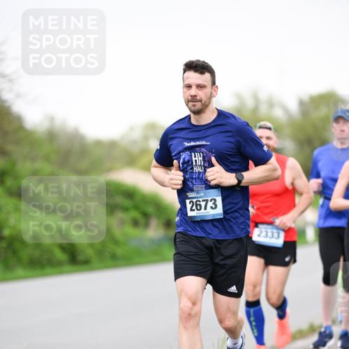 07.04.2024 - 43. Internationalen Wilhelmsburger Insellauf Dr. Thomas Lammeyer http://msf.ph/oto/6040887 07.04.2024 10:37:02 Laufen 20, 2673, 2333 meine-sportfotos.de