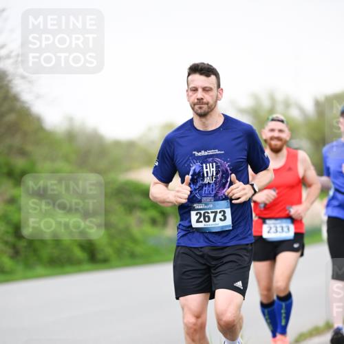 07.04.2024 - 43. Internationalen Wilhelmsburger Insellauf Dr. Thomas Lammeyer http://msf.ph/oto/6040888 07.04.2024 10:37:02 Laufen 20, 2673, 2333 meine-sportfotos.de